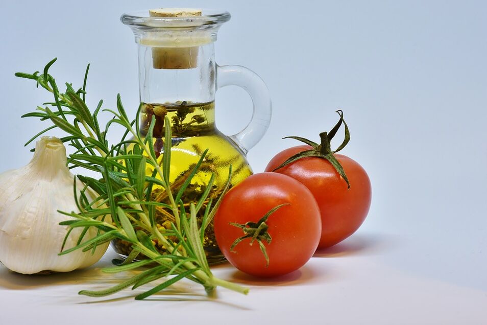 tomate alho e óleo para a dieta ceto